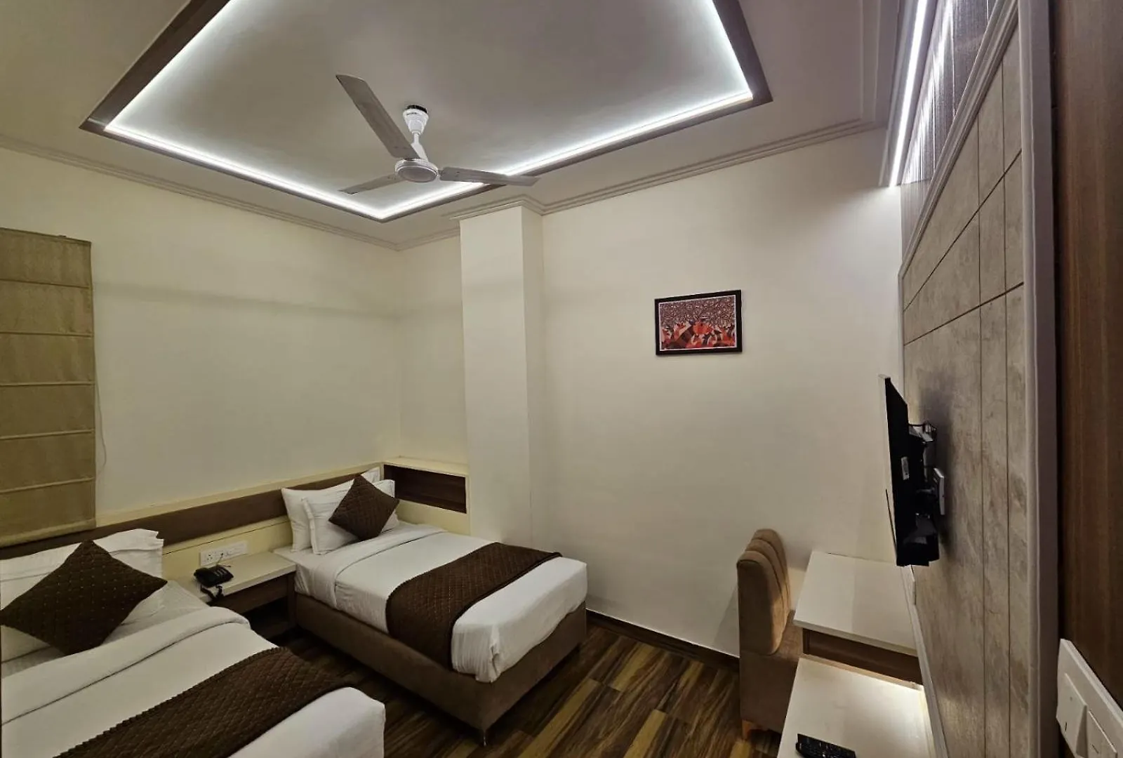 Shree Shivay Namastubhyam Hotel فاراناسي